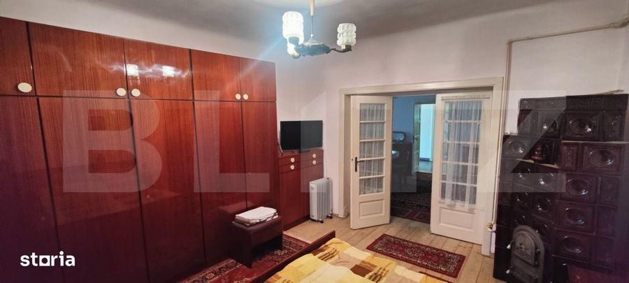 Casă cu 4 camere cu Teren 818 Mp în Central
