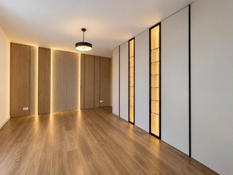 Apartament cu 3 camere decomandat în Dorobanți
