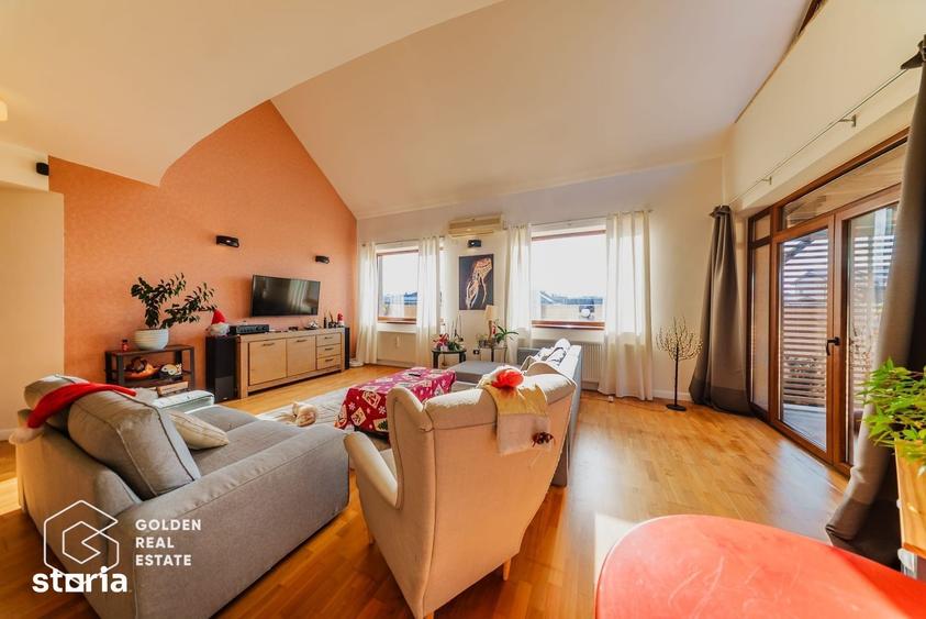Casă cu 5 camere cu Teren 700 Mp în Grădiște