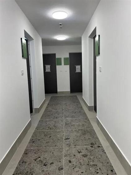 Apartament cu 2 camere semidecomandat în Podu Roș