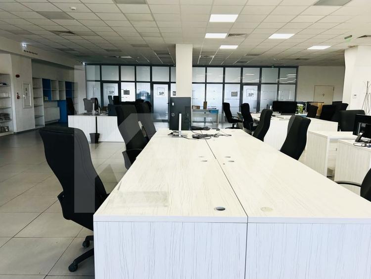 Birou, de 726.59997558594 mp, în Turnișor