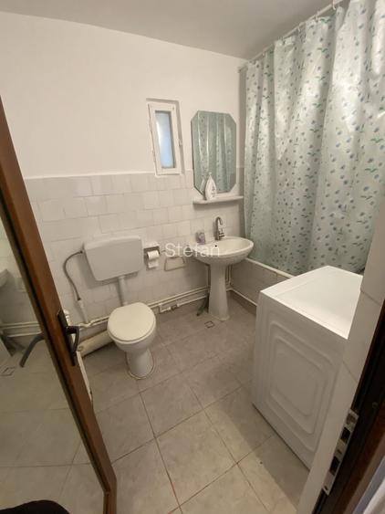 Apartament cu o camera de inchiriat