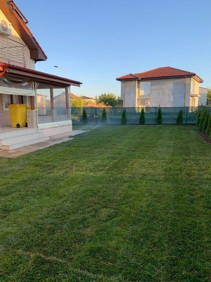 Casă cu 5 camere cu Teren 450 Mp în Central