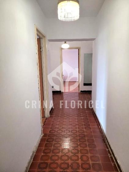 Apartament cu 3 camere decomandat în Dorobanți