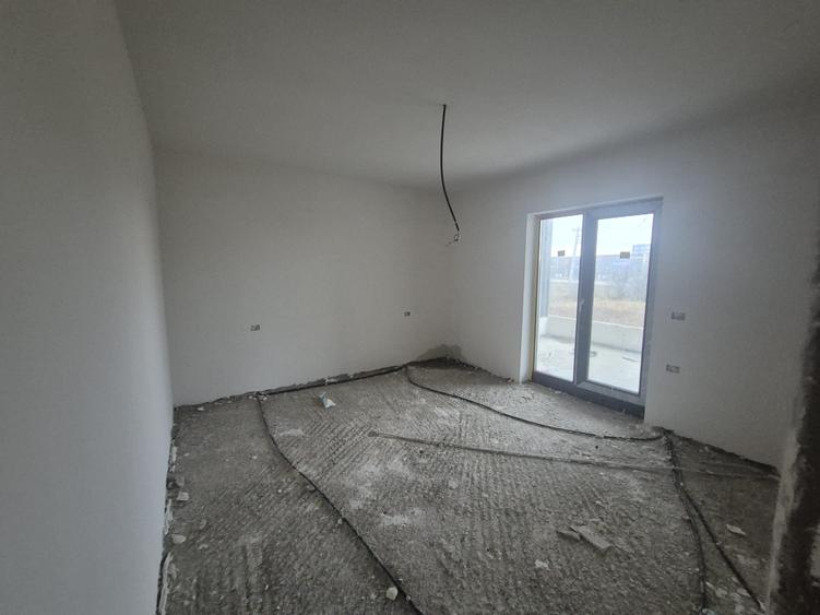 Duplex cu 3 camere cu Teren 250 Mp în Moara