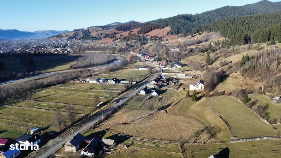 Teren de 5282 mp, în Vatra Moldoviței