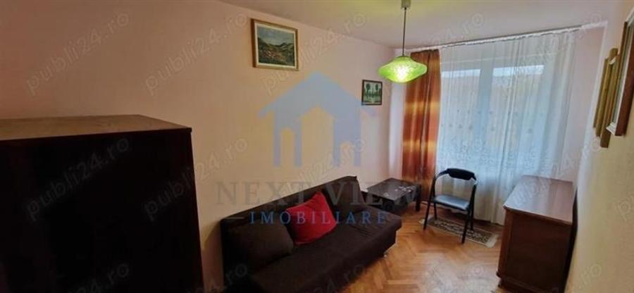 Apartament cu 4 camere decomandat în Gheorgheni