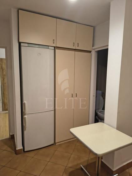 Apartament cu 2 camere decomandat, mobilat în Mănăștur