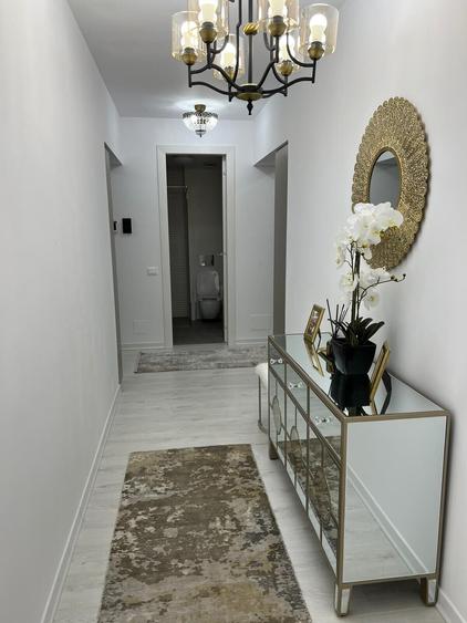 Apartament cu 3 camere decomandat, mobilat în Aviației