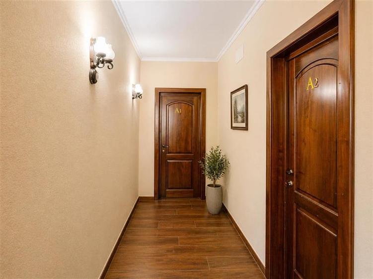 Pensiune boutique in Busteni, Central, cu restaurant, bar, terase, caracter aute - 22