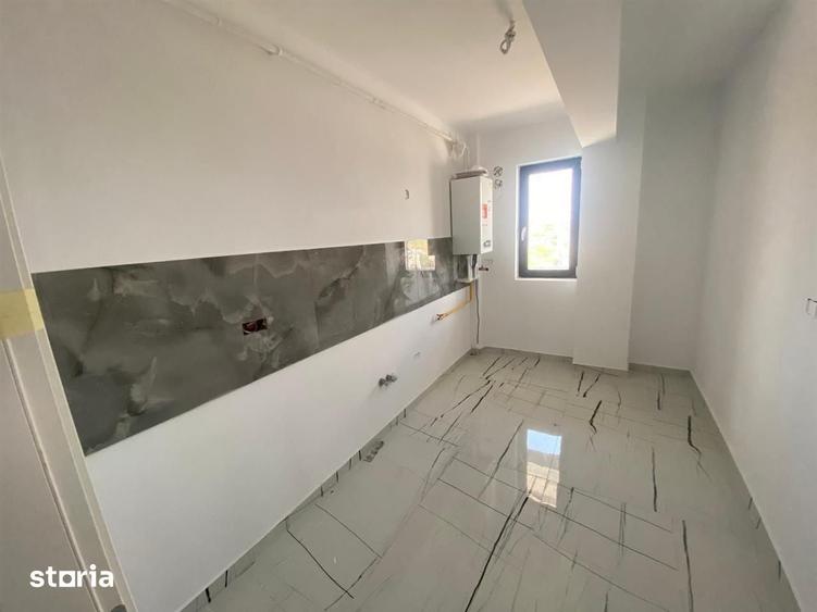 Garsonieră decomandată în Ciurea
