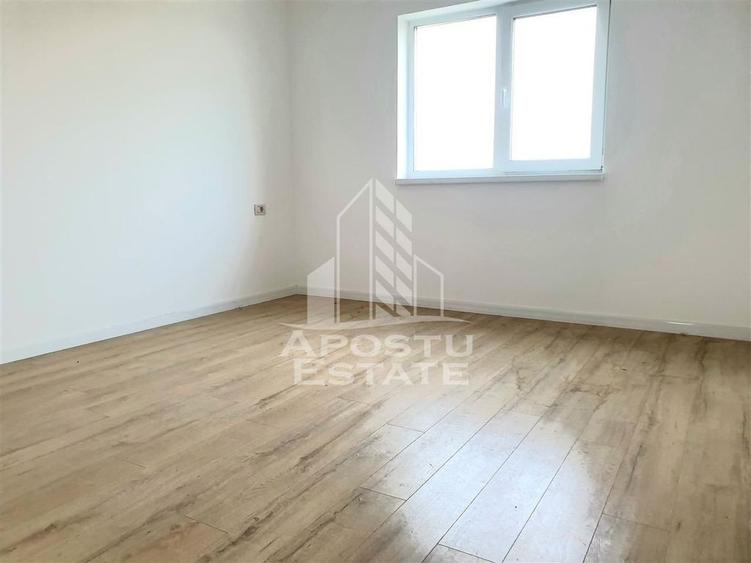 Casă cu 4 camere cu Teren 285 Mp în Chișoda