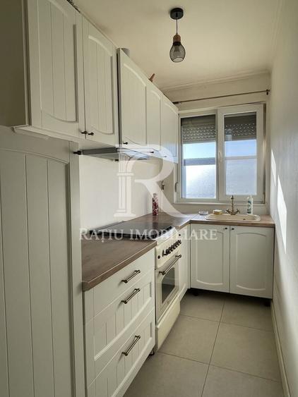 Apartament cu 2 camere nedecomandat, mobilat în Rogerius