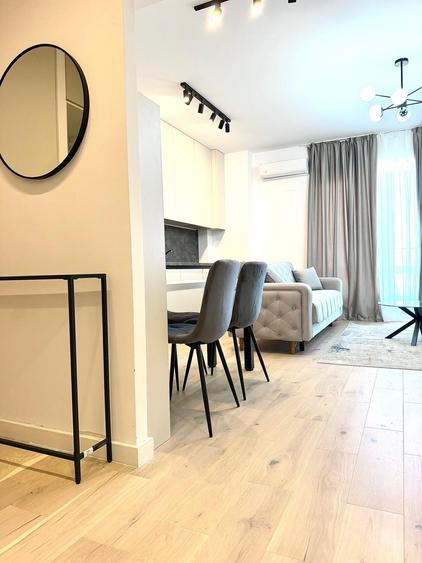 Apartament cu 2 camere semidecomandat în Pipera
