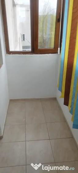 Inchiriez apartament 2 camere in Ramnicu Sarat - 2