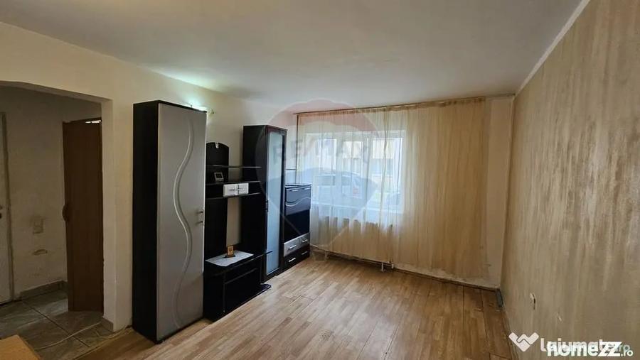 Apartament cu 2 camere de vanzare in zona Maratei - Piatra-Neamt (Neamt) - 12