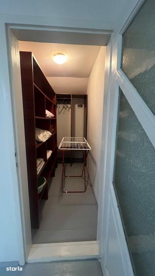 Apartament cu 5 camere în Central