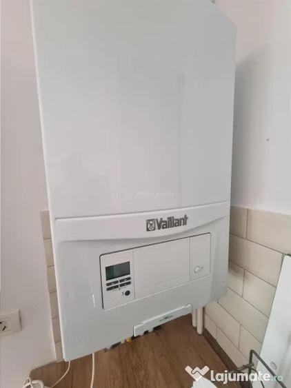 Casă cu 5 camere cu Teren 1694 Mp în Nanov