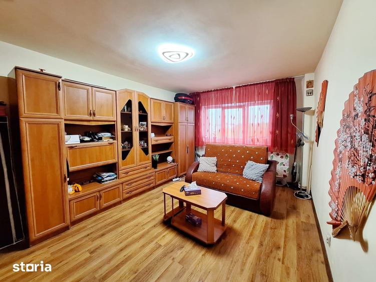Apartament cu 2 camere decomandat în Mioriței