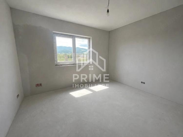 Casă cu 5 camere cu Teren 600 Mp în Central