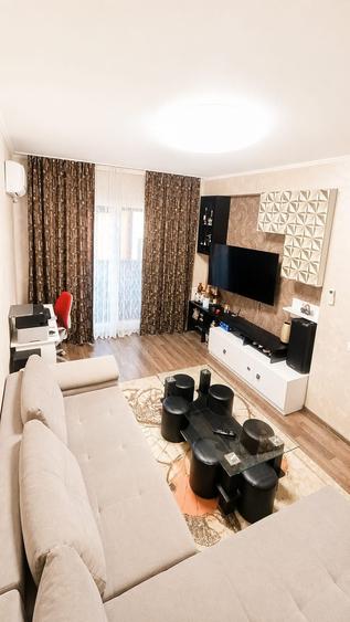 Apartament cu 2 camere decomandat în Central