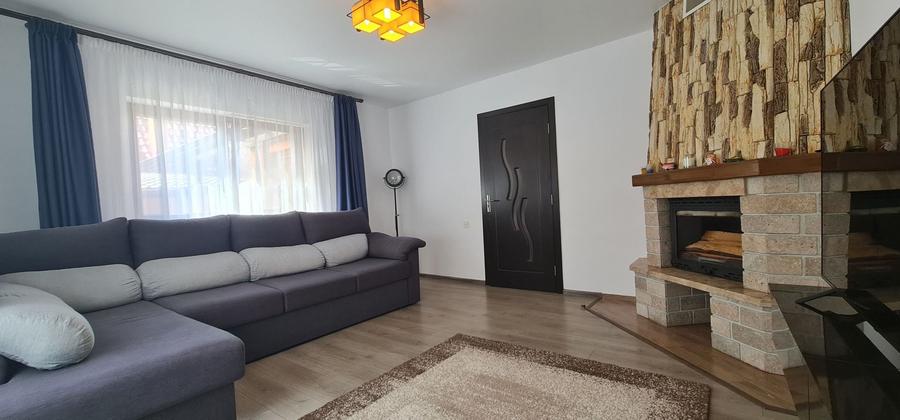 Casă individuală cu 3 camere cu Canalizare în Tărlungeni