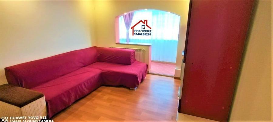 Apartament cu 4 camere decomandat în Narcisa