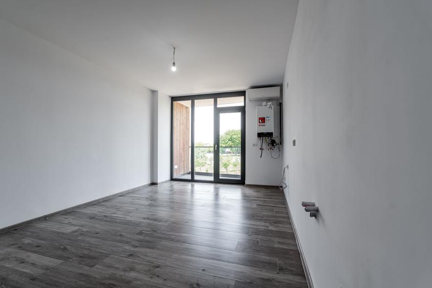 Apartament cu 2 camere decomandat în Subcetate