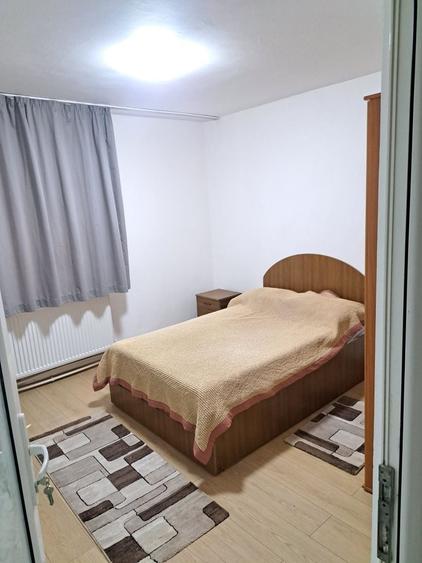 Apartament cu 2 camere decomandat în Exterior Vest