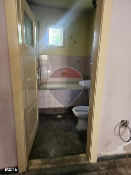 Casă cu 4 camere în Ultracentral