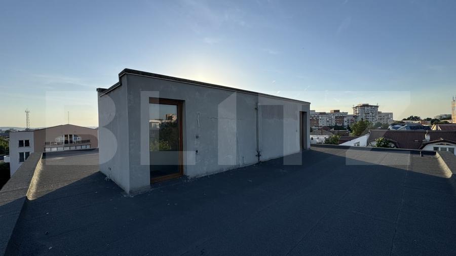 Apartament cu 4 camere decomandat în Brazda lui Novac