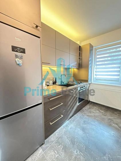 Apartament cu 3 camere semidecomandat, mobilat în Florești — fotografia 3