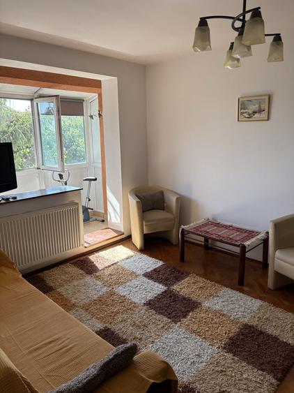 Apartament cu 2 camere în Pajura
