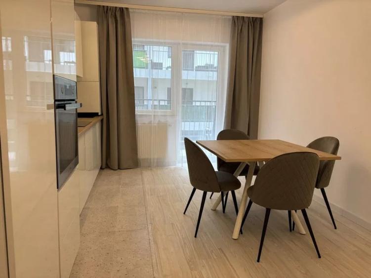 Apartament cu 2 camere decomandat în Florești — fotografia 1