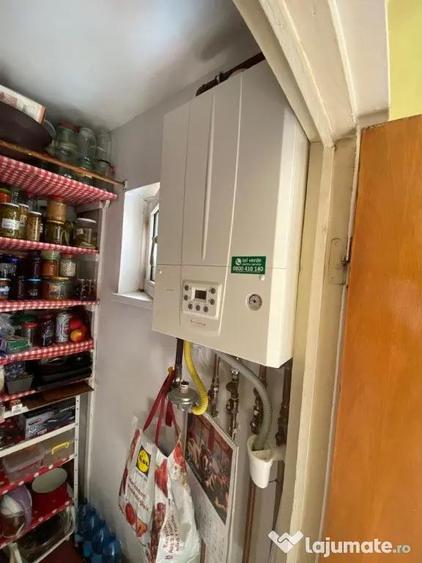 Apartament cu 4 camere decomandat în Miorița