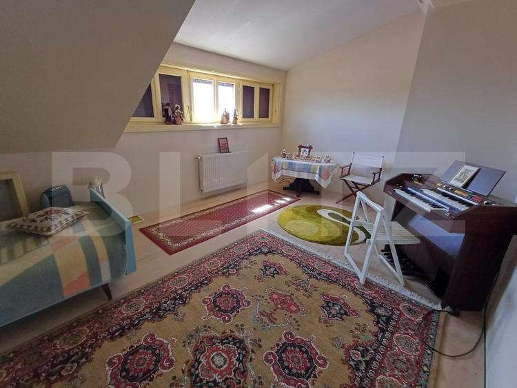 Casă cu 8 camere, 400 mp, 15 ari teren, Salcea - 9