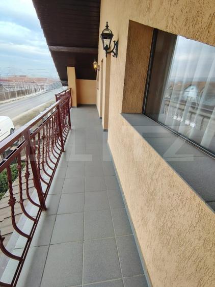Casă individuală cu 7 camere cu Piscina în Mihai Viteazu
