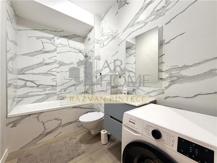 Apartament cu 3 camere decomandat, mobilat în Mărășești