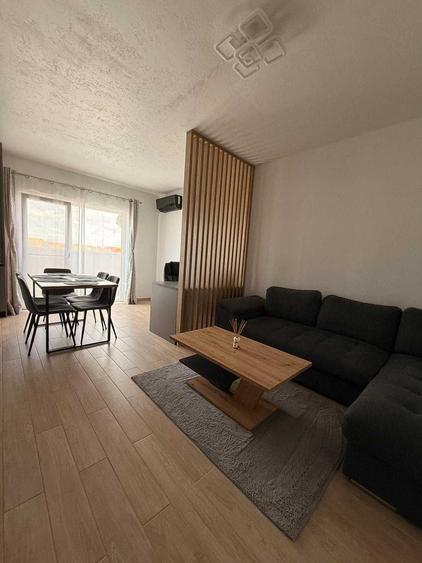 Apartament cu 2 camere decomandat, mobilat în Ciarda Roșie