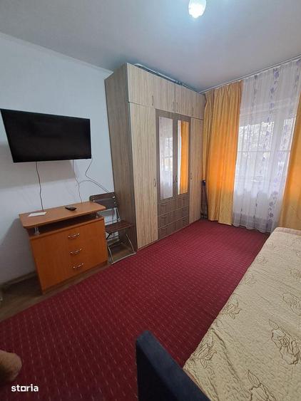 Garsonieră decomandată în Central