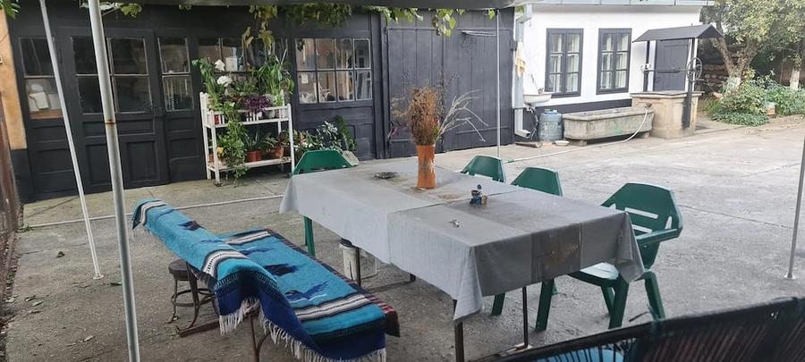 Casă cu 5 camere cu Teren 1350 Mp în Hălchiu