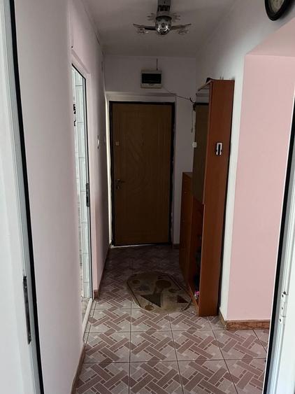 Apartament cu 2 camere în Cuca