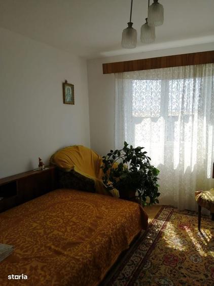 Apartament 3 camere, balcon, etaj 5, 68mp - 1