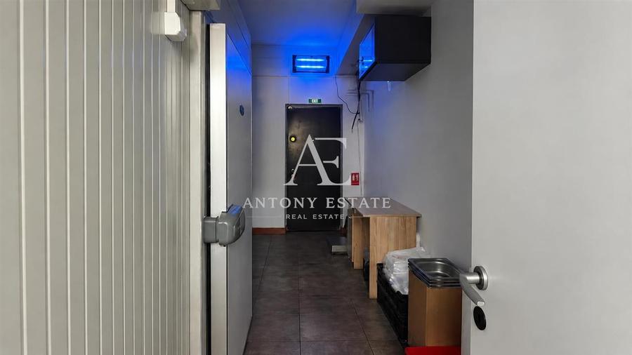 Spațiu comercial, de 102 mp, în Iosia-Nord