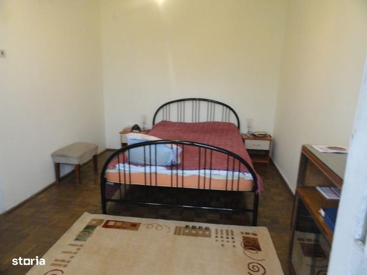 Apartament 2 camere confort 1, mobilat, etaj 3 pe Bdul Revolutiei - 8