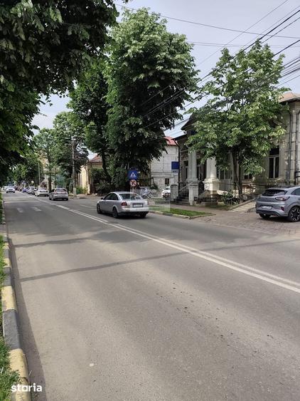 Spațiu comercial, de 381 mp, în Ultracentral