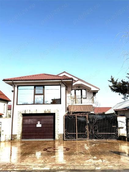 Casă cu 6 camere cu Teren 163 Mp în Lumina