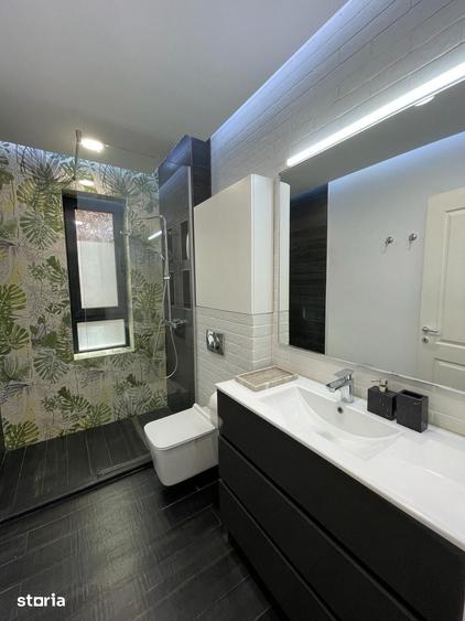 Apartament cu 2 camere decomandat în Tei