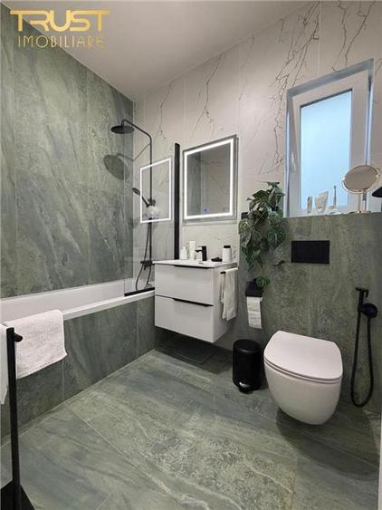 Casă cu 4 camere cu Teren 400 Mp în Sub Coastă