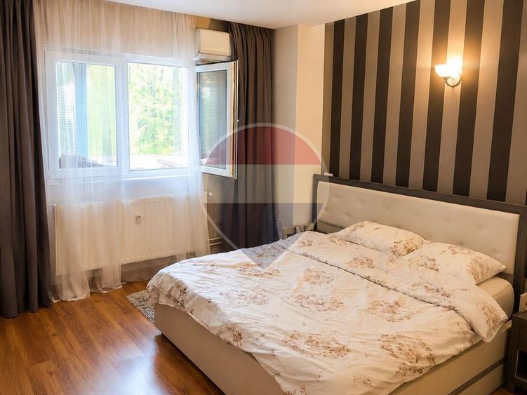 Apartament cu 2 camere semidecomandat, mobilat în Panduri